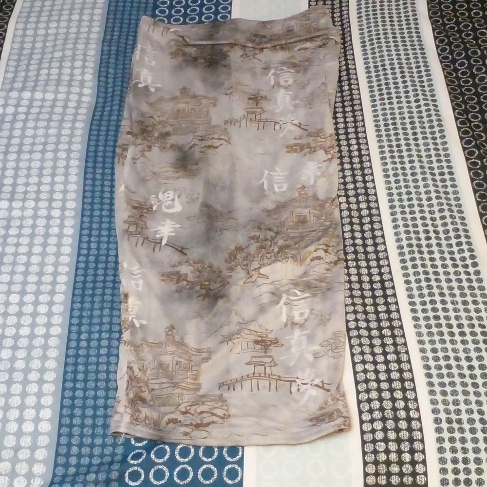 Grey mesh skirt set - Picture 3 of 5